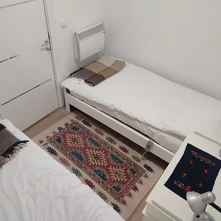 Miklusev Apartment *
